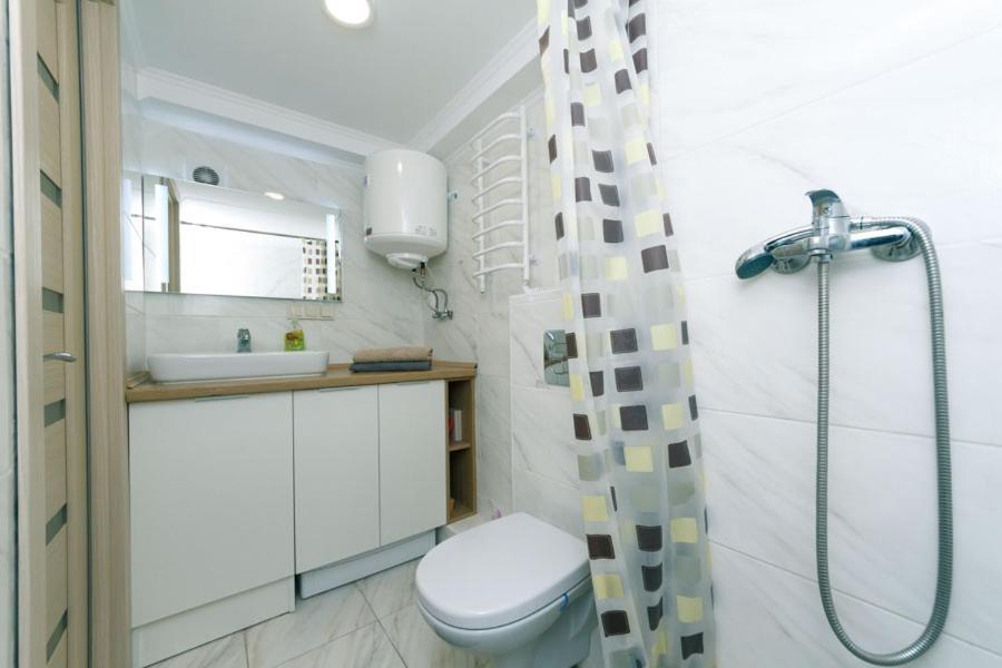 Inn Smarthause Apartments Киев Екстериор снимка