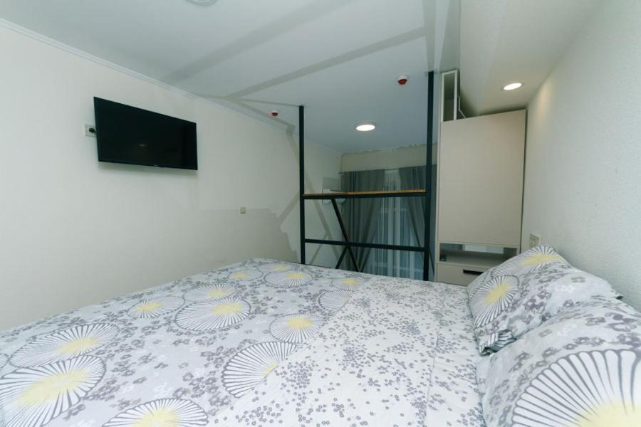 Inn Smarthause Apartments Киев Екстериор снимка